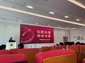 图片包含 室内, 天花板, 房间, 活 AI 生成的内容可能不正确。